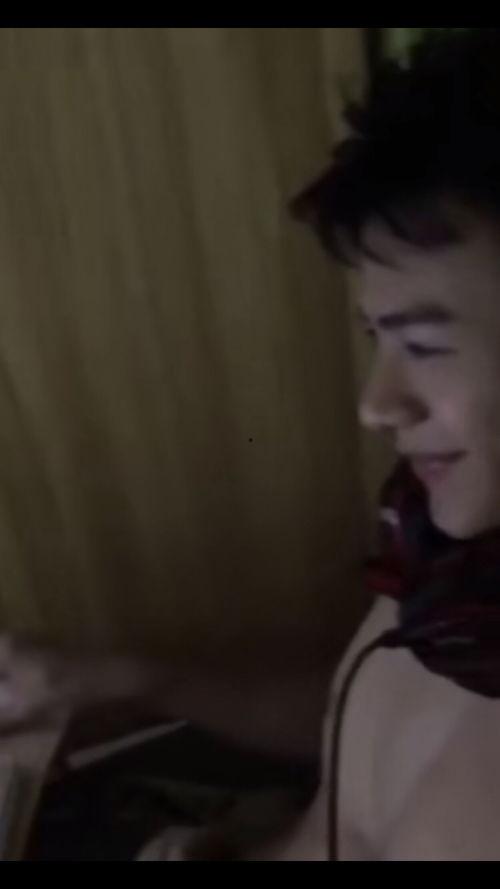 吃瓜抖音网红男的是谁,揭秘抖音网红“吃瓜男”的真实身份
