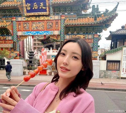 饭冈佳奈子视频,揭秘日本时尚界的璀璨明星