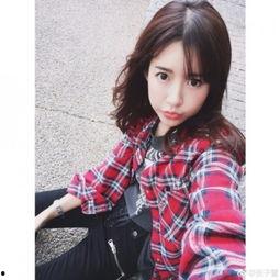 白丝袜萝莉漫画,白丝袜萝莉的奇幻冒险之旅