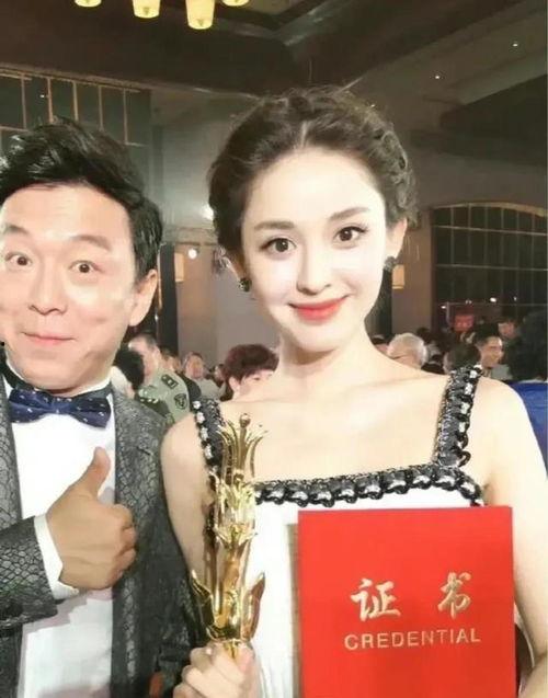 娱乐圈大瓜小瓜吃瓜拿走,吃瓜拿走，揭秘明星幕后故事！